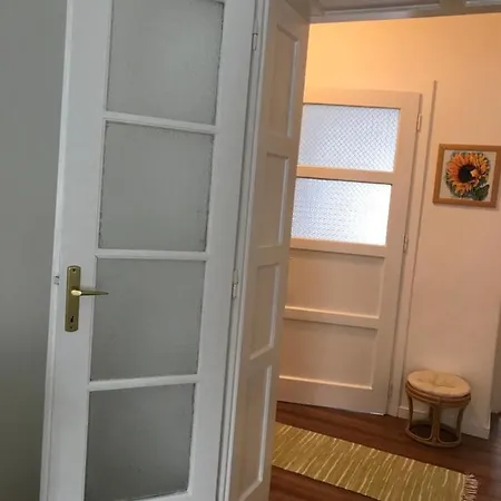Rosmarinus Apartman Pecs Exterior photo